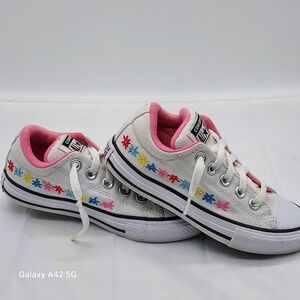 Converse All Star Girl White Floral Embroidered Low Top Sneakers A09815F Size 12